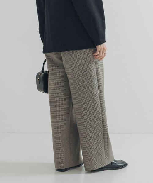 URBAN RESEARCH(アーバンリサーチ)の「ウールブレンドチェックワイドパンツ(その他パンツ・レディース・キャメル/グレー系その他・38/36/40)」の7枚目の写真