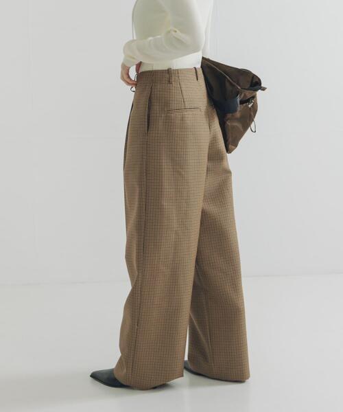 URBAN RESEARCH(アーバンリサーチ)の「ウールブレンドチェックワイドパンツ(その他パンツ・レディース・キャメル/グレー系その他・38/36/40)」の18枚目の写真