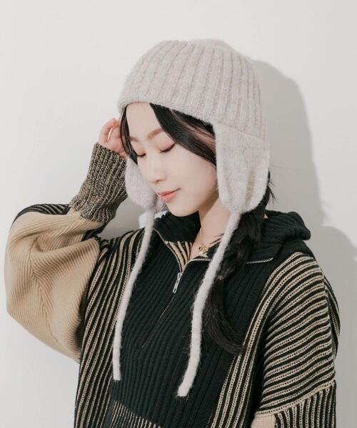SMELLY（スメリー）の「イヤーフラップニットキャップ（ニットキャップ/ビーニー・レディース・グレー/ブラック/ベージュ・-）」の6枚目の写真