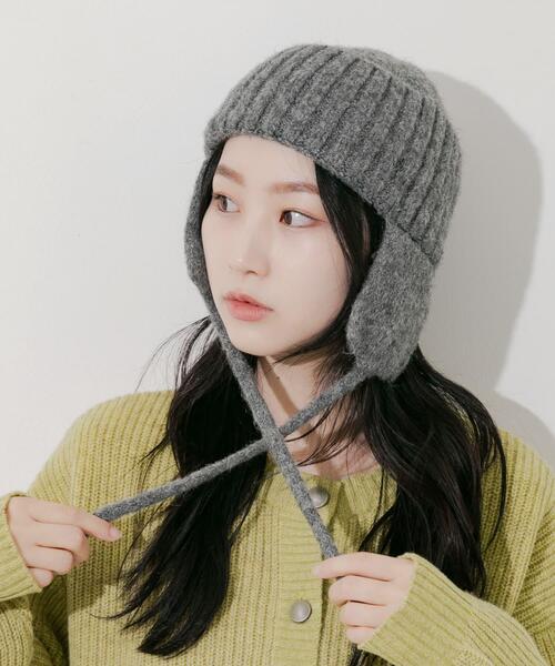 SMELLY（スメリー）の「イヤーフラップニットキャップ（ニットキャップ/ビーニー・レディース・グレー/ブラック/ベージュ・-）」の13枚目の写真