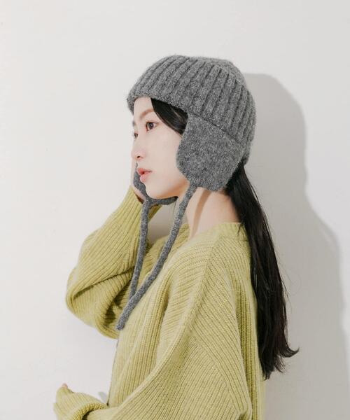 SMELLY（スメリー）の「イヤーフラップニットキャップ（ニットキャップ/ビーニー・レディース・グレー/ブラック/ベージュ・-）」の14枚目の写真