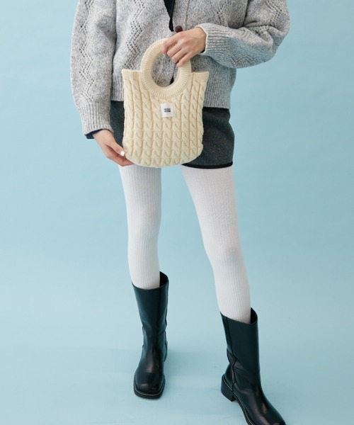 FUULLY STUDIO(フーリィーステューディオ)の「ケーブルニットミニバッグ(トートバッグ・レディース・グレー/ブラック/アイボリー・FREE)」の8枚目の写真