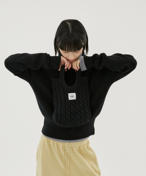 FUULLY STUDIO(フーリィーステューディオ)の「ケーブルニットミニバッグ(トートバッグ・レディース・グレー/ブラック/アイボリー・FREE)」の15枚目の写真
