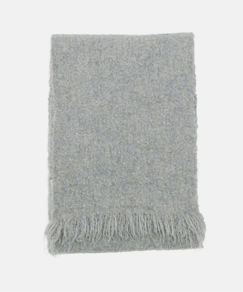 La TOTALITE(ラトータリテ)の「【洗える】La Totalite ブークレーメランジマフラー(マフラー・レディース・チャコールグレー/アイボリー/ブルー系その他・FREE)」の5枚目の写真