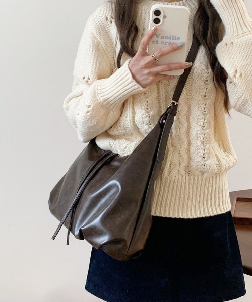 NEW GENTLEMAN（ニュージェントルマン）の「クロエ ショルダーバッグ（ショルダーバッグ・レディース・ブラウン/ブラック・FREE）」の12枚目の写真