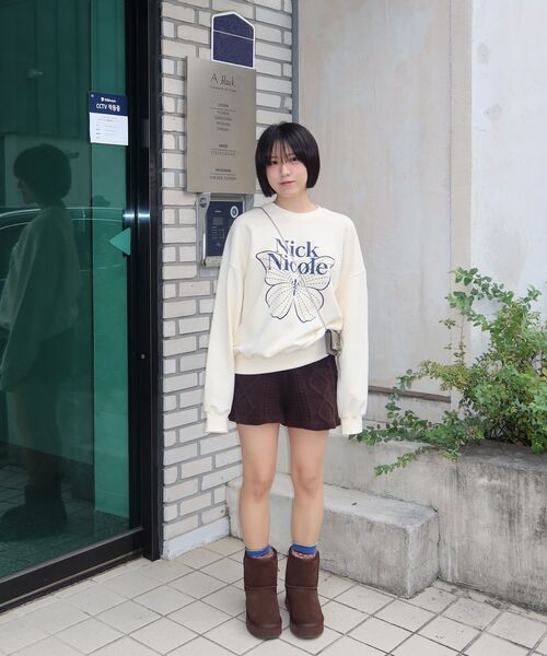NICK&NICOLE（ニックアンドニコール）の「BUTTERFLY SIGNATURE SWEATSHIRT_CREAM NAVY（スウェット・レディース・その他・FREE）」の10枚目の写真