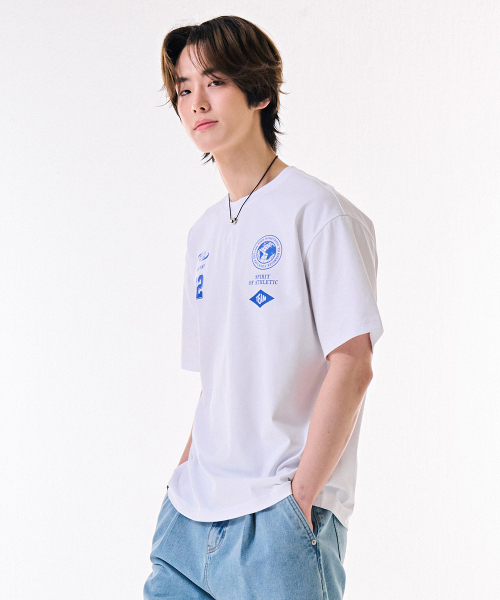 CHASECULT（チェイスカルト）の「共用フロントグラフィック半袖Tシャツ-DBRU5844D01（Tシャツ/カットソー・メンズ・ホワイト・95/90/100/105）」の5枚目の写真