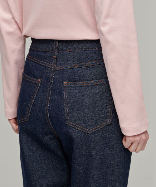 MUSINSA STANDARD WOMAN（ムシンサスタンダードウーマン）の「ウィメンズストレートデニムパンツ [ディープインディゴ]（デニムパンツ・レディース・その他・32/30/29/23/24/25/26/27/28）」の8枚目の写真