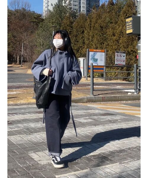 MUSINSA STANDARD WOMAN（ムシンサスタンダードウーマン）の「ウィメンズストレートデニムパンツ [ディープインディゴ]（デニムパンツ・レディース・その他・32/30/29/23/24/25/26/27/28）」の17枚目の写真