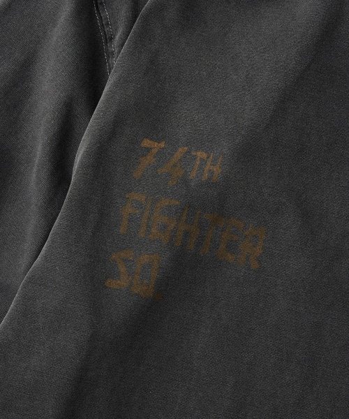 OUTSTANDING(アウトスタンディング)の「MIL SERIES LONG SLEEVE(74TH FIGHTER SQ)_PIGMENT CHARCOAL(Tシャツ/カットソー・レディース・その他・MEDIUM/LARGE/SMALL)」の6枚目の写真