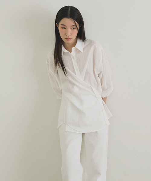LINGSEOUL（リングソウル）の「stripe side button wrap shirt-ivory（シャツ/ブラウス・レディース・その他・FREE）」の2枚目の写真