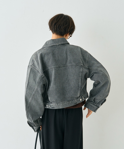 Rouge vif（ルージュヴィフ）の「【AGOLDE/エーゴールドイー】PALMER JACKET IN SPIRI ショート丈デニムジャケット（デニムジャケット・レディース・ブラック・フリー）」の18枚目の写真