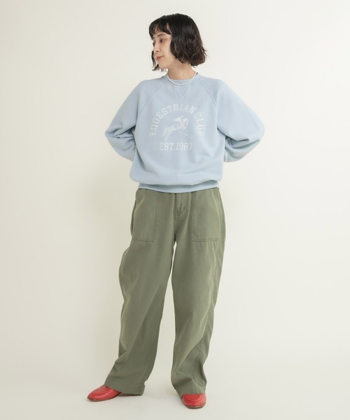 CHILD WOMAN（チャイルドウーマン）の「30/10裏毛 馬術クラブプリントスウェット（スウェット・レディース・グリーン/サックスブルー/アイボリー・FREE）」の8枚目の写真