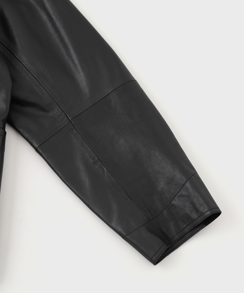 CCU (シーシーユー)の「CCU / シーシーユー SMU COVERALL(ライダースジャケット・メンズ・ブラック・MEDIUM/LARGE)」の2枚目の写真