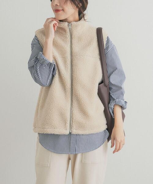 URBAN RESEARCH DOORS（アーバンリサーチドアーズ）の「ボアZIPベスト（ベスト・レディース・チャコールグレー/オフホワイト・FREE）」の10枚目の写真