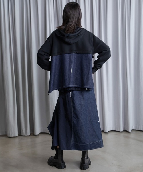 MARECHAL TERRE（マルシャルテル）の「ポケットフーディー（パーカー・レディース・ブラック/アイボリー/グレー系/ネイビー・MEDIUM）」の9枚目の写真