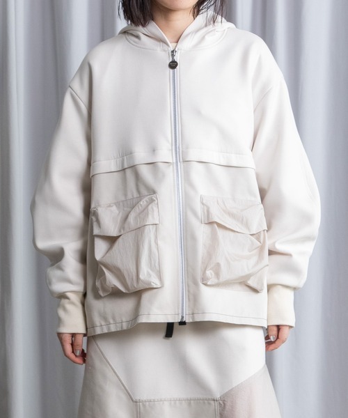 MARECHAL TERRE（マルシャルテル）の「ポケットフーディー（パーカー・レディース・ブラック/アイボリー/グレー系/ネイビー・MEDIUM）」の10枚目の写真