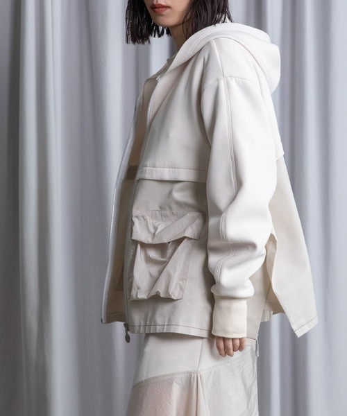 MARECHAL TERRE（マルシャルテル）の「ポケットフーディー（パーカー・レディース・ブラック/アイボリー/グレー系/ネイビー・MEDIUM）」の11枚目の写真