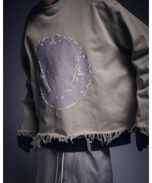 DANKE SCHON（ダンケシェーン）の「DankeSchon/ダンケシェーン/CUT FRINGE SWEAT EMBLEM（スウェット・レディース・ベージュ/ブラック・M/L）」の9枚目の写真