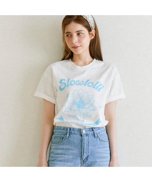 SLOWLOLLI(スローローリ)の「Flower ribbons t-shirt_3 Colors(Tシャツ/カットソー・レディース・Cream/ホワイト/チャコール・FREE)」の1枚目の写真