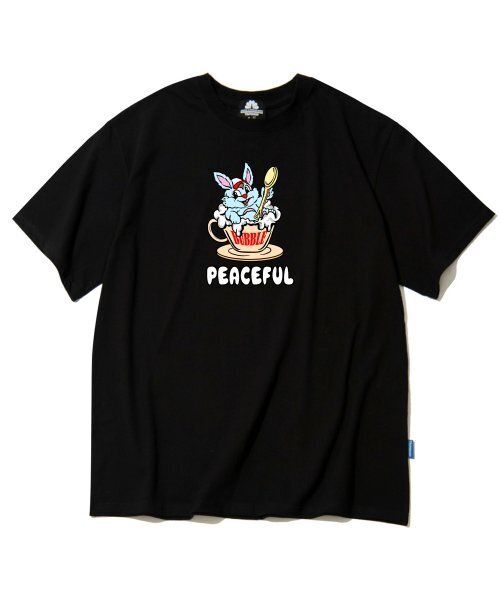 TRIPSHION(トリップション)の「PEACEFUL RABBIT GRAPHIC Tシャツ - ブラック(Tシャツ/カットソー・メンズ・その他・LARGE/MEDIUM/X-LARGE)」の1枚目の写真