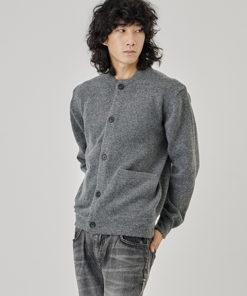 THE-ABON(エイボン)の「テールボタンカーディガン グレー(カーディガン/ボレロ・メンズ・グレー・LARGE/X-LARGE)」の3枚目の写真