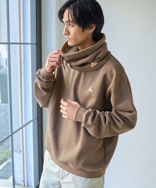 KELTY（ケルティ）の「KELTY（ケルティ）別注ネックウォーマー付きスウェット（スウェット・メンズ・ホワイト/ブラック/パープル/グレー/モカ・S/M/L）」の4枚目の写真
