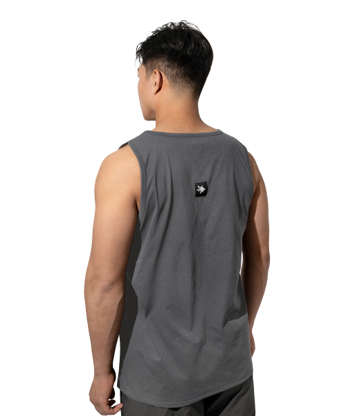WHILE(ワイル)の「24SSブラックテープスリーブレス(CHARCOAL)(Tシャツ/カットソー・メンズ・その他・MEDIUM/LARGE)」の4枚目の写真