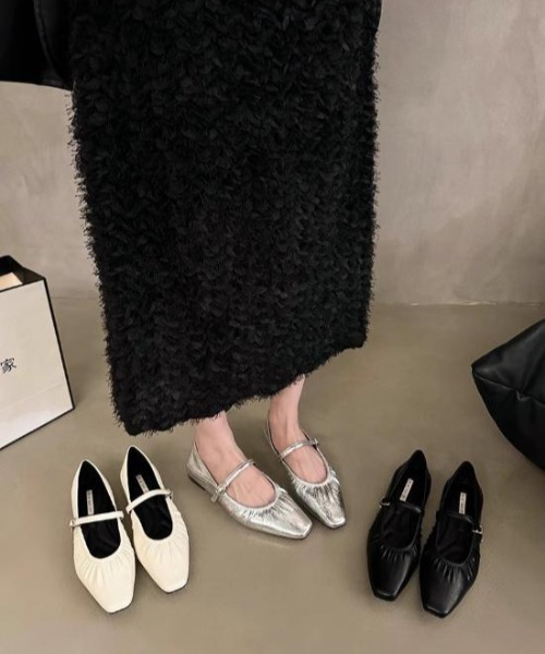 SHEPP(シープ)の「【26年春新作】フラットソールギャザーバレエシューズ(バレエシューズ・レディース・ホワイト/ブラック/シルバー・M/L)」の18枚目の写真