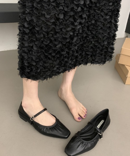 SHEPP(シープ)の「【26年春新作】フラットソールギャザーバレエシューズ(バレエシューズ・レディース・ホワイト/ブラック/シルバー・M/L)」の10枚目の写真