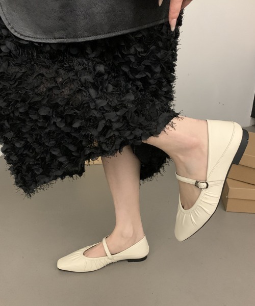 SHEPP(シープ)の「【26年春新作】フラットソールギャザーバレエシューズ(バレエシューズ・レディース・ホワイト/ブラック/シルバー・M/L)」の5枚目の写真