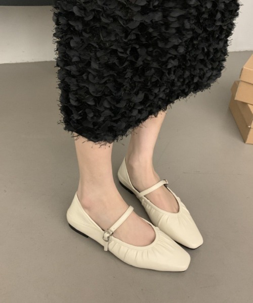 SHEPP(シープ)の「【26年春新作】フラットソールギャザーバレエシューズ(バレエシューズ・レディース・ホワイト/ブラック/シルバー・M/L)」の6枚目の写真