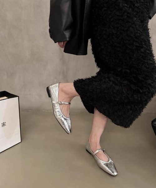 SHEPP(シープ)の「【26年春新作】フラットソールギャザーバレエシューズ(バレエシューズ・レディース・ホワイト/ブラック/シルバー・M/L)」の15枚目の写真