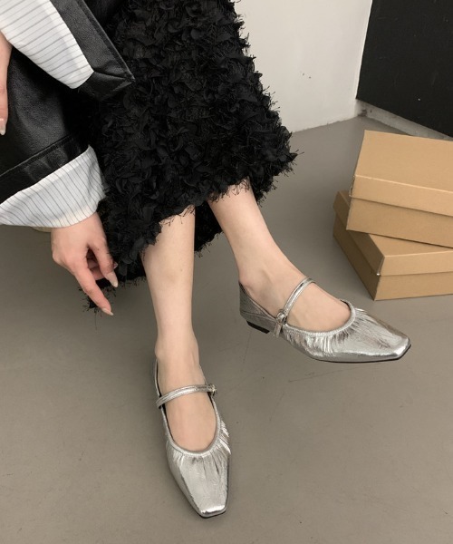 SHEPP(シープ)の「【26年春新作】フラットソールギャザーバレエシューズ(バレエシューズ・レディース・ホワイト/ブラック/シルバー・M/L)」の16枚目の写真