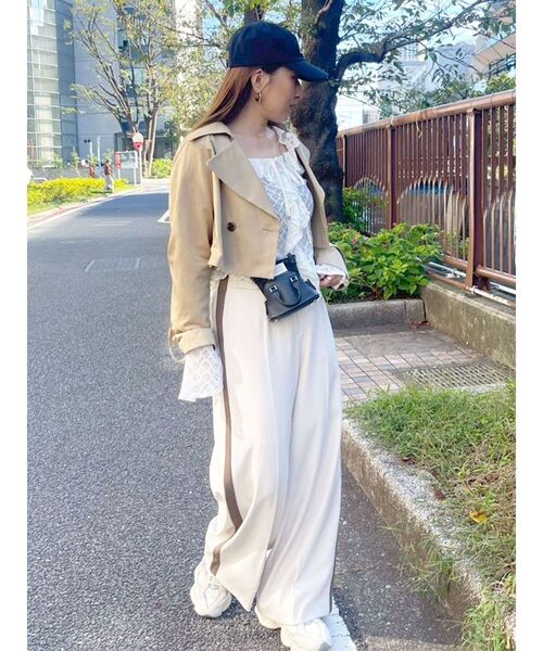 LAGUNAMOON（ラグナムーン）の「フロントジップラインパンツ（その他パンツ・レディース・アイボリー/ピンク/ブラウン・SMALL/MEDIUM）」の2枚目の写真