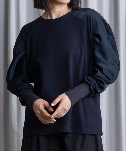 MARECHAL TERRE(マルシャルテル)の「ドッキングプルオーバー(Tシャツ/カットソー・レディース・アイボリー/ブラック/ネイビー/ライトグレー・MEDIUM)」の4枚目の写真