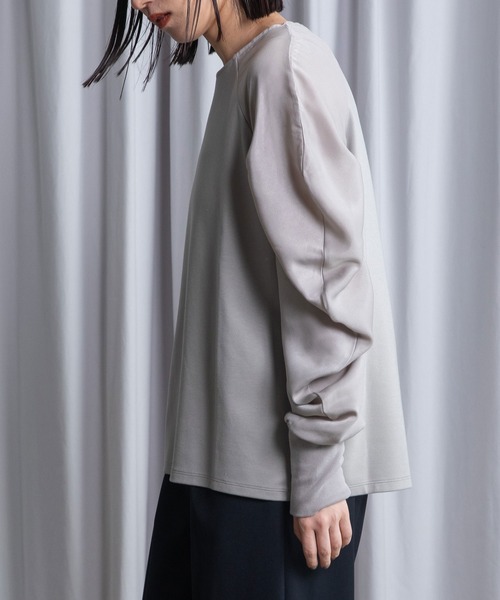 MARECHAL TERRE(マルシャルテル)の「ドッキングプルオーバー(Tシャツ/カットソー・レディース・アイボリー/ブラック/ネイビー/ライトグレー・MEDIUM)」の5枚目の写真