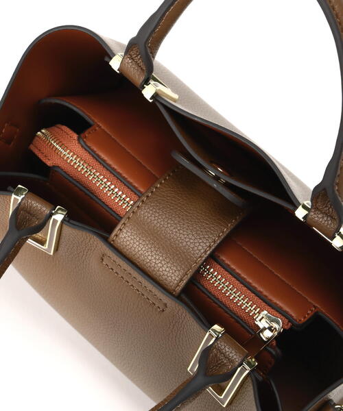 NATURAL BEAUTY BASIC（ナチュラルビューティーベーシック）の「◇スクエアメタルトートバッグ（トートバッグ・レディース・ブラウン/ホワイト系その他/ブラック・ﾌﾘ-）」の7枚目の写真