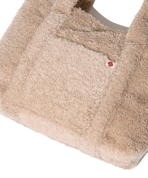 COVERNAT(カバーナット)の「CLOVERHEART FLUFFY MEDIUM TOTE BAG(トートバッグ・レディース・ベージュ・FREE)」の5枚目の写真