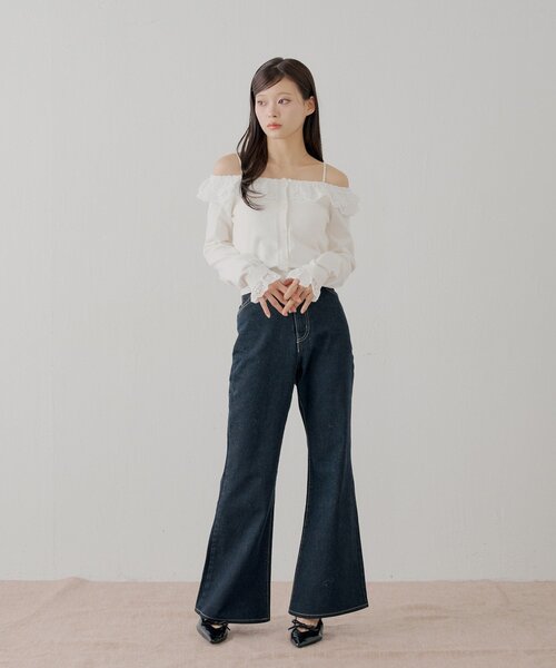 Chico(チコ)の「レースティアードオフショルカーディガン(カーディガン/ボレロ・レディース・ネイビー/ピンクベージュ/アイボリー/ホワイト系その他2・FREE)」の12枚目の写真