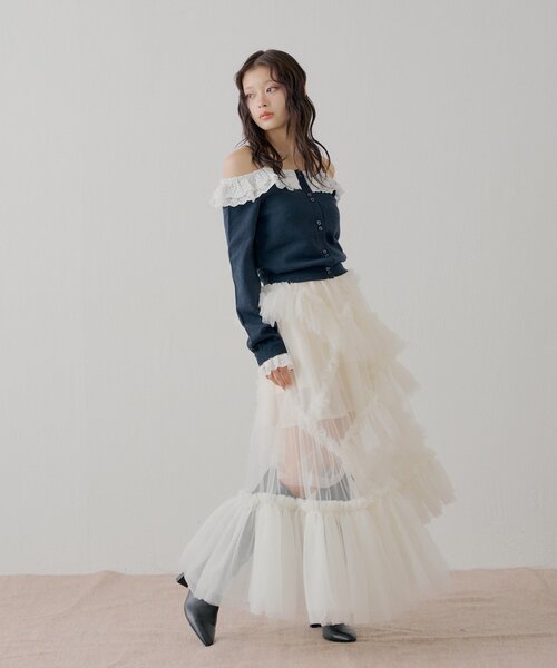 Chico(チコ)の「レースティアードオフショルカーディガン(カーディガン/ボレロ・レディース・ネイビー/ピンクベージュ/アイボリー/ホワイト系その他2・FREE)」の10枚目の写真