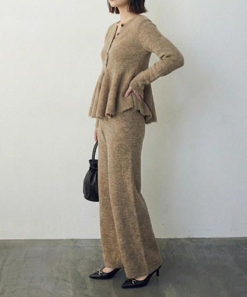 セール】ペプラムニットセットアップ（ニット/セーター）｜Lateru