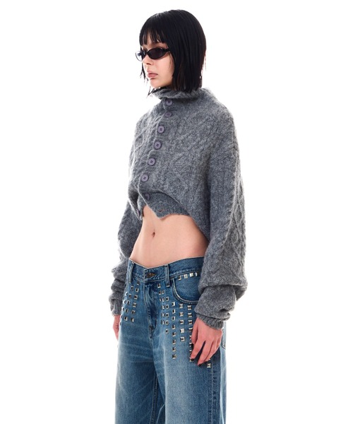 BEEDEN(ビーデン)の「LOOSE CABLE BOLERO TOPS(カーディガン/ボレロ・レディース・グレー/ブラック・FREE)」の3枚目の写真