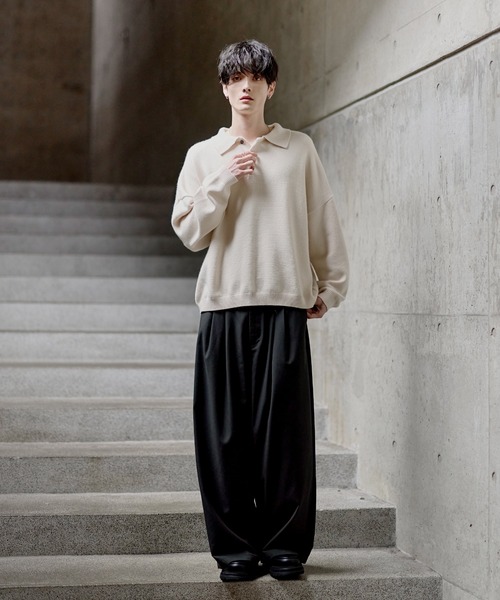 ETELIO(エテリオ)の「【マシンウォッシャブル】リラックスフィットシルキータッチもちもちポロニット(ニット/セーター・メンズ・アイボリー/ブラック/ワイン/ブルー/チャコール・S/M/L/XL)」の13枚目の写真