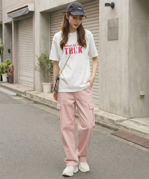 September SEOUL(セプテンバーソウル)の「メッセージロゴ プリントTシャツ(Tシャツ/カットソー・レディース・ホワイト/グリーン・FREE)」の4枚目の写真
