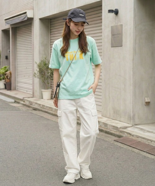 September SEOUL(セプテンバーソウル)の「メッセージロゴ プリントTシャツ(Tシャツ/カットソー・レディース・ホワイト/グリーン・FREE)」の9枚目の写真