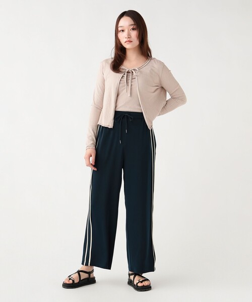 BEAMS HEART(ビームスハート)の「ヴィンテージ風 ツインカットソー(セットアイテム)(Tシャツ/カットソー・レディース・ピンク/ベージュ/チャコールグレー/ブラック系その他4/ブラウン系その他/レッド系その他2・FREE)」の13枚目の写真