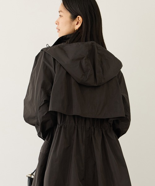 ROPE'（ロペ）の「撥水フーデッドドロストロング丈コート（マウンテンパーカー・レディース・ダークブラウン・FREE）」の3枚目の写真