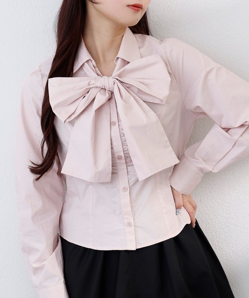 one after another NICE CLAUP（ワンアフターアナザーナイスクラップ）の「〈取り外し可能〉ボウタイリボンブラウス（シャツ/ブラウス・レディース・ピンク/オフホワイト/サックスブルー・FREE）」の18枚目の写真