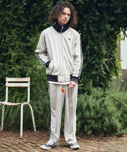 UN-FILLED(アンフィルド)の「mp14524- GARBERA EMB TRACK PANTS トラックパンツ(SDUF-2608)(その他パンツ・メンズ・グレー系その他/ベージュ系その他/ブラック×ホワイト・XL/L/M)」の15枚目の写真